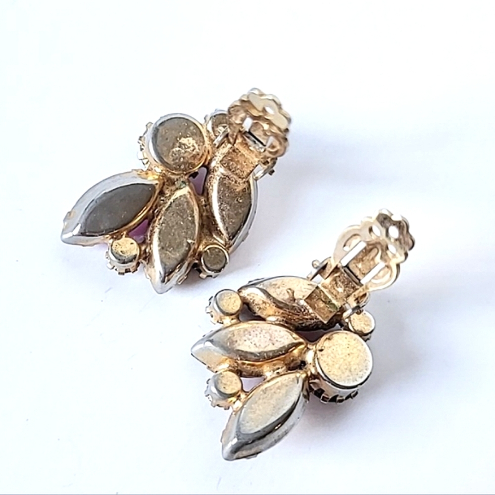 FUSCHIA PURPLE & BLACK RHINESTONE CRYSTAL EARRINGS - VINTAGE CLIP-ON - Picture 5 of 7